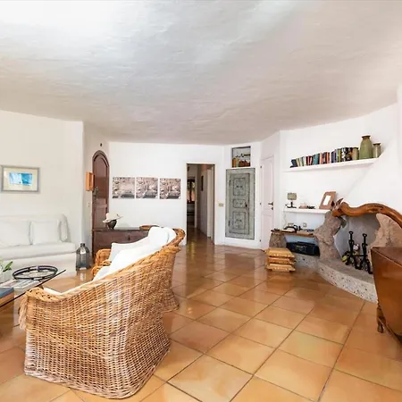別荘 Vitoria - 3 Bedroom ポルト・チェルボ